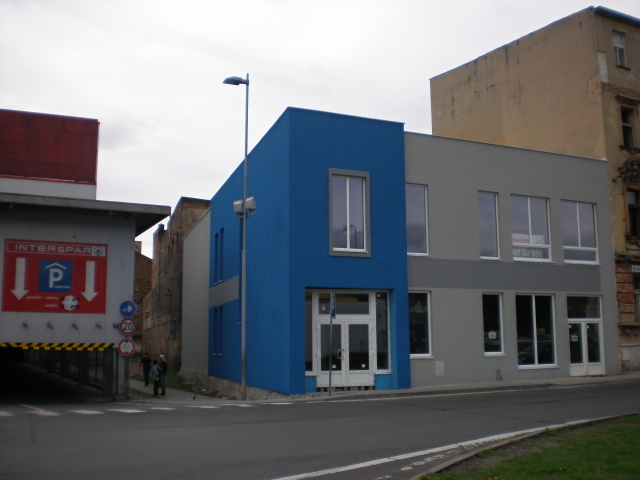 Demolice a novostavba komerčního objektu Teplice
