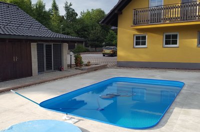 Výstavba bazénu a zámkové dlažby - Tisá